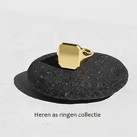 Herenring met asverwerking uit de Silent Memories collectie in Amsterdam